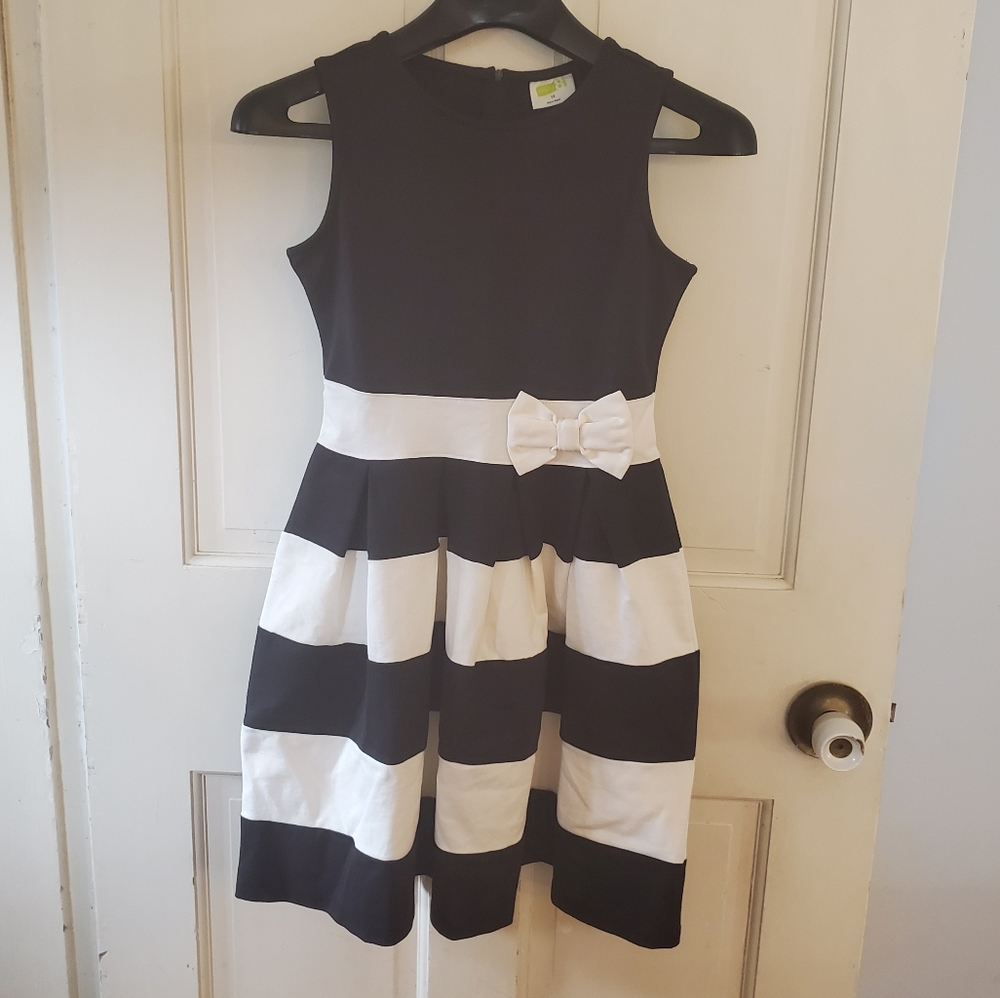 Crazy 8 dress